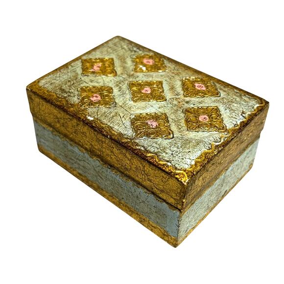Italian Florentine style wood hinged lid trinket keepsake box gold & mint green - Picture 2 of 9